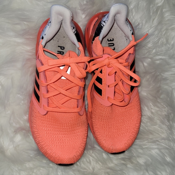 Adidas Ultraboost Kids Size 5.5 Signal Orange Color - Picture 2 of 6